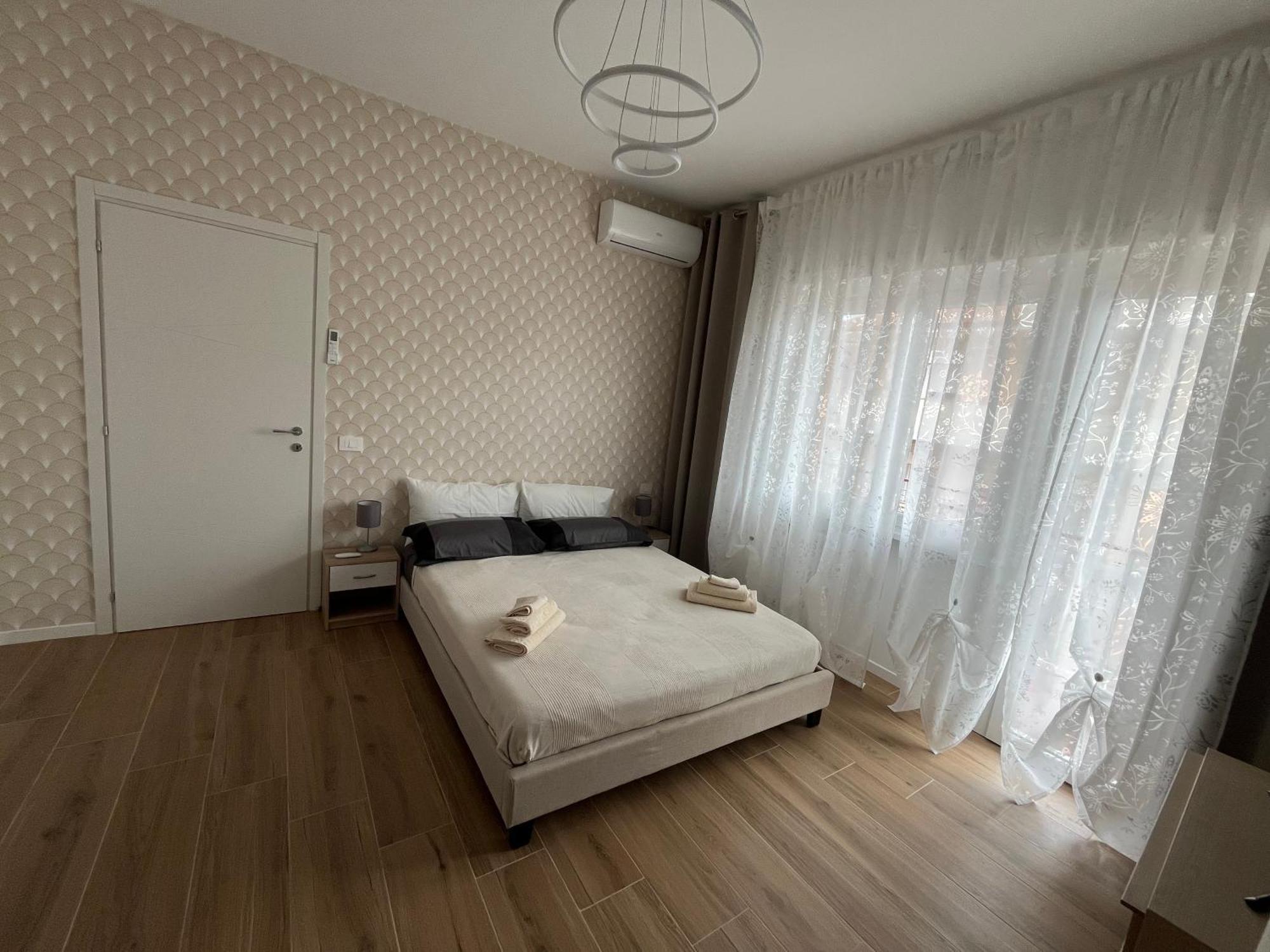 Pollyhouse * Rom